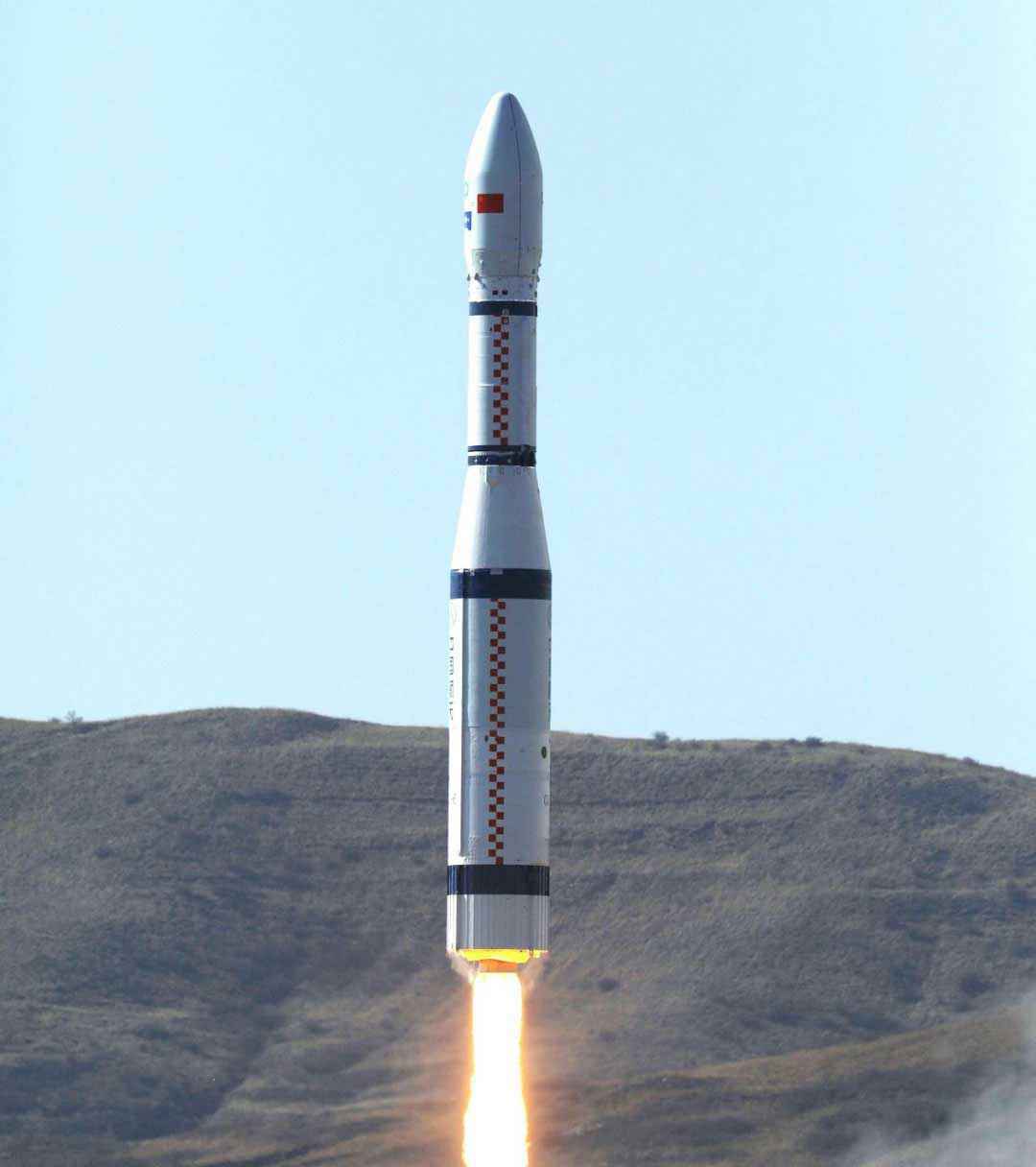 2020年，疫情考验下 葡萄新京·最新(中国)官方网站助力首颗空事卫星成功发射！